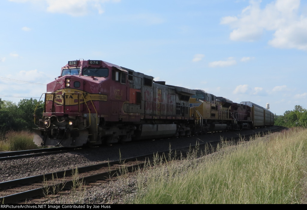 BNSF 674 East